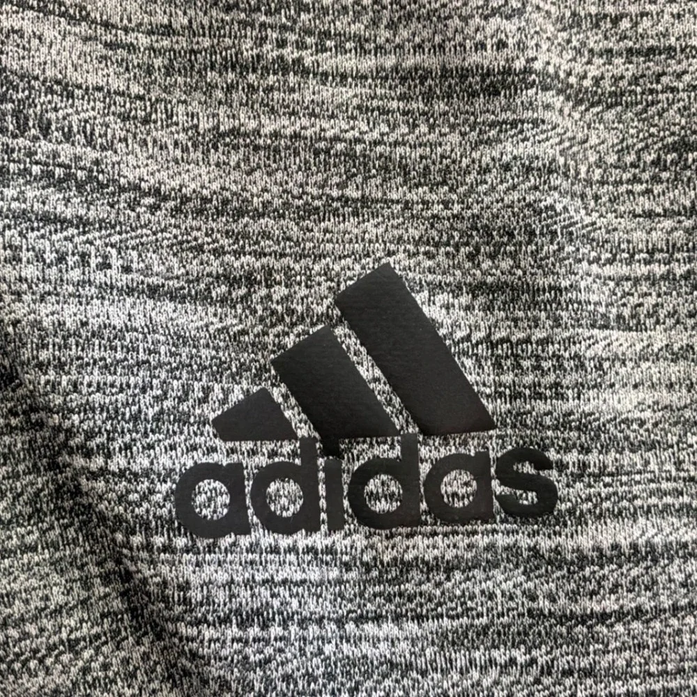 Adidas Mens Space Dye Performance T-Shirt Grey Black Athletic Gym Top Size M
